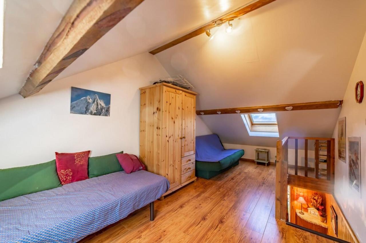 Duplex Apartment In The Heart Of The City With Mountain & Countryside Views 생제르베레뱅 외부 사진